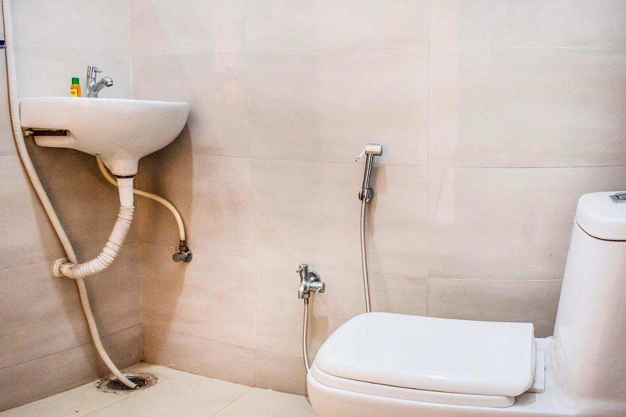 Fabexpress Sri Lakshmi Deluxe Sivarampalli Hotel Hajdarabad Zewnętrze zdjęcie